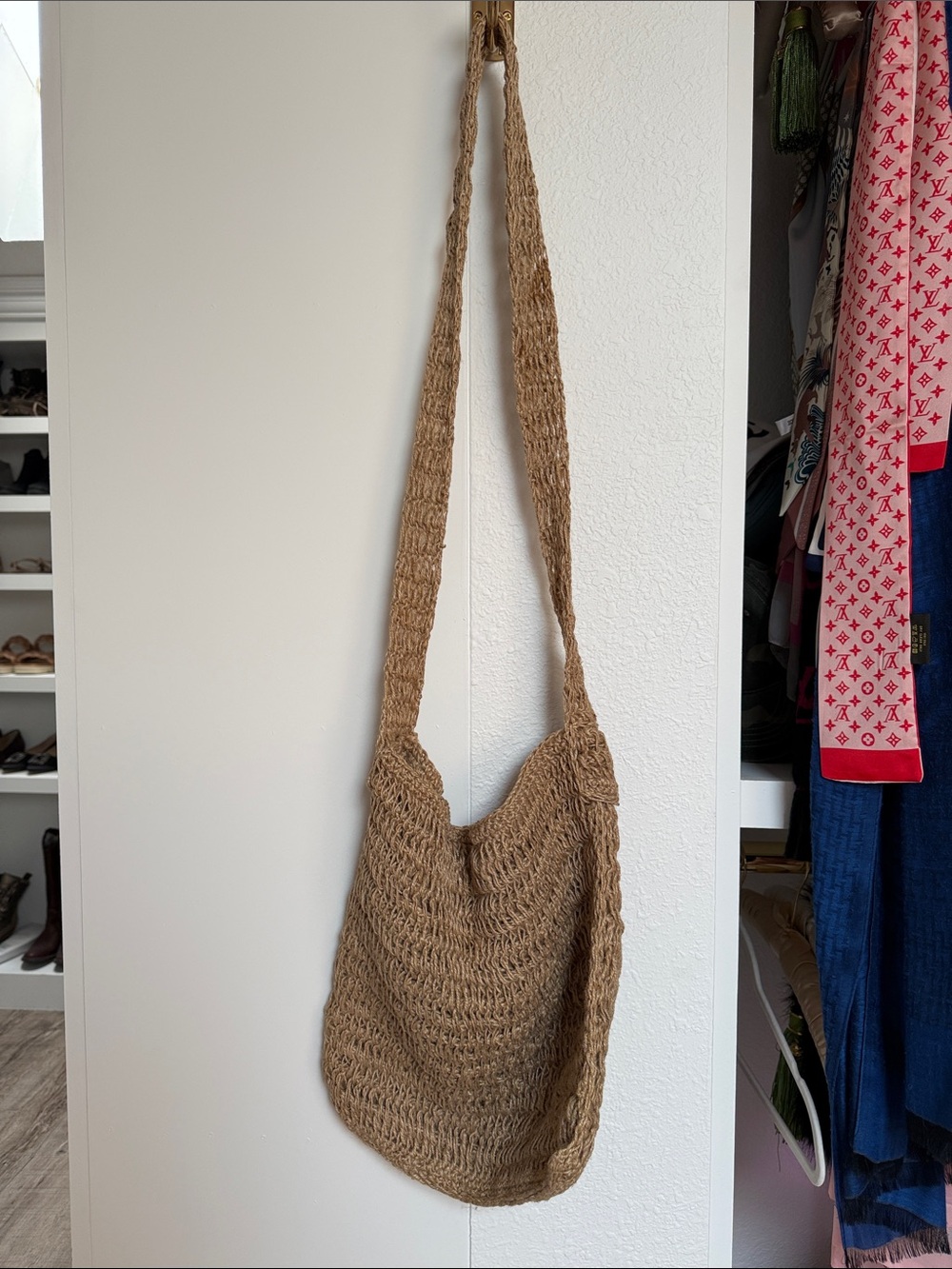 Woven Jute Crossbody Bag in Natural Brown